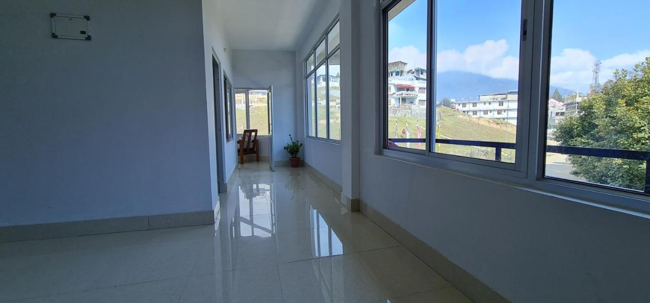 Dewa Elegance Hotel Tawang Buitenkant foto